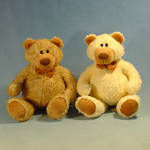 Pair of teddy bears